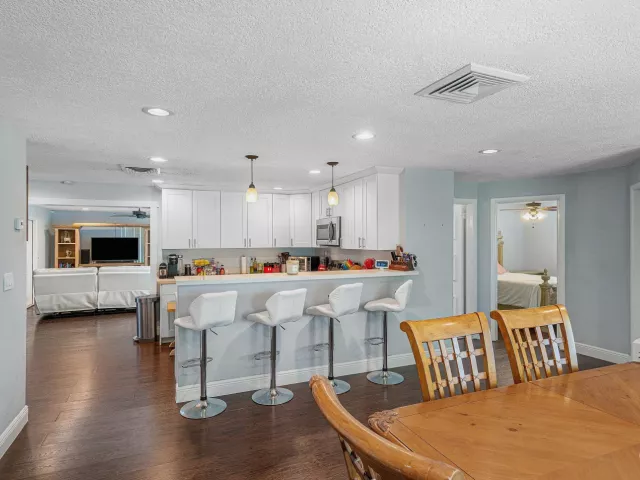 3-bedroom home for sale in West Palm Beach - 5134 CANAL Road - MondialRealty