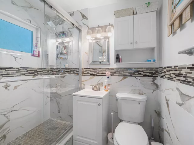 3-bedroom home for sale in West Palm Beach - 5134 CANAL Road - MondialRealty