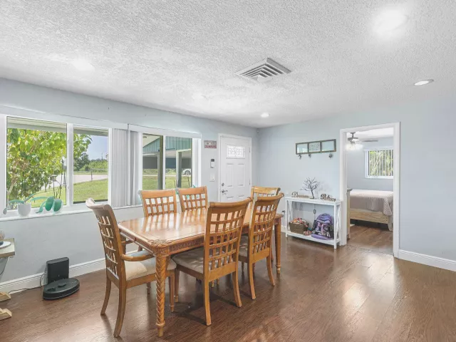 3-bedroom home for sale in West Palm Beach - 5134 CANAL Road - MondialRealty