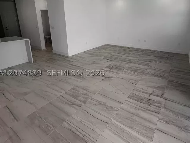 4-bedroom home for rent in Pembroke Pines - 17025 SW 1st Street - MondialRealty