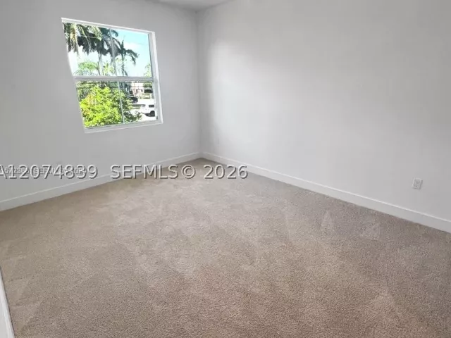 4-bedroom home for rent in Pembroke Pines - 17025 SW 1st Street - MondialRealty