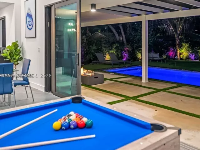 5-bedroom home for rent in Miami - 155 NW 51st St 0 - MondialRealty