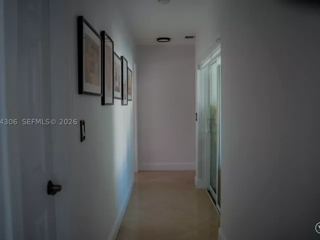 3-bedroom home for sale in Fort Lauderdale - 1640 NE 59th Pl - MondialRealty