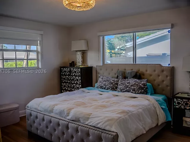 3-bedroom home for sale in Fort Lauderdale - 1640 NE 59th Pl - MondialRealty