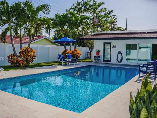 3-bedroom home for sale in Fort Lauderdale - 1640 NE 59th Pl - MondialRealty