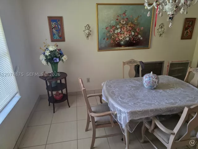 3-bedroom home for sale in Homestead - 15905 SW 280th St - MondialRealty