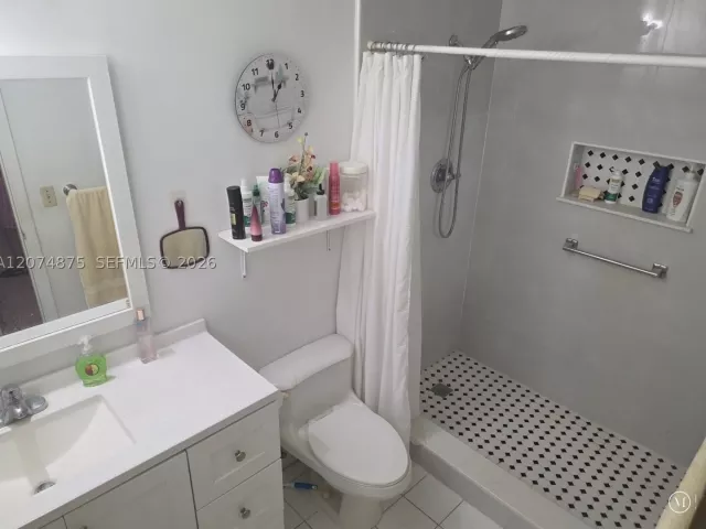 3-bedroom home for sale in Homestead - 15905 SW 280th St - MondialRealty