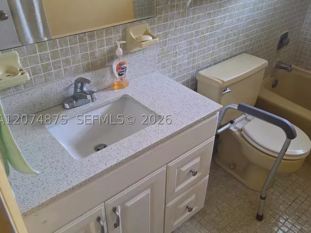 3-bedroom home for sale in Homestead - 15905 SW 280th St - MondialRealty