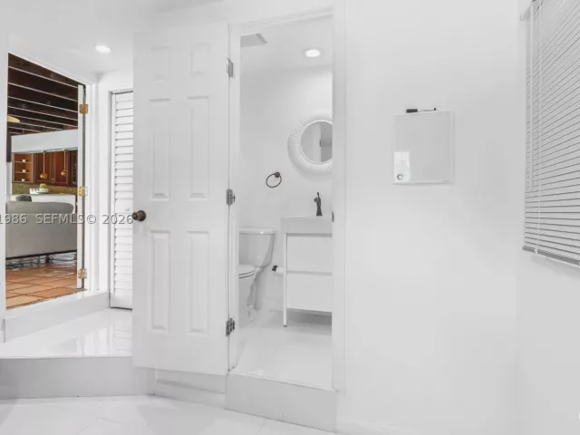 3-bedroom home for sale in Miami - 2831 SW 21st Ter - MondialRealty