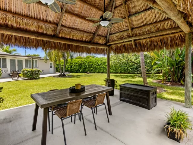 3-bedroom home for sale in Miami - 2831 SW 21st Ter - MondialRealty