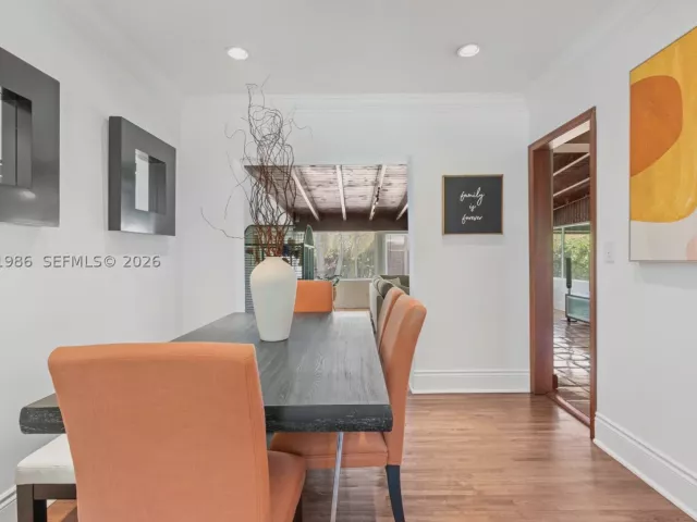3-bedroom home for sale in Miami - 2831 SW 21st Ter - MondialRealty