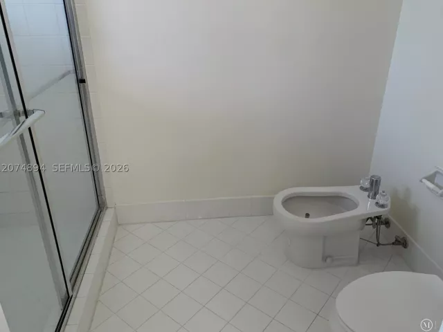 3-bedroom home for rent in Doral - 4447 NW 98th Ave - MondialRealty