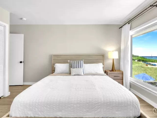 2-bedroom home for rent in Pompano Beach - 600 N OCEAN Boulevard 1A - MondialRealty