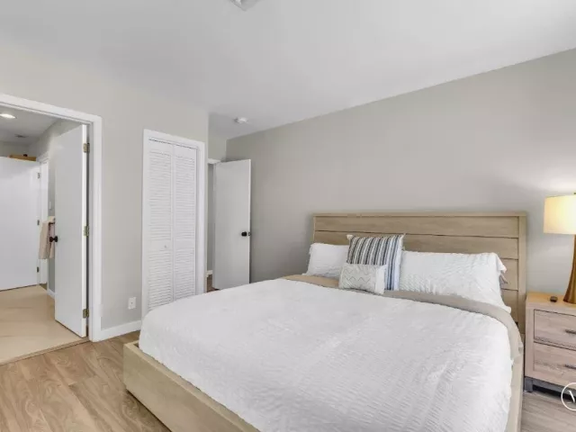 2-bedroom home for rent in Pompano Beach - 600 N OCEAN Boulevard 1A - MondialRealty
