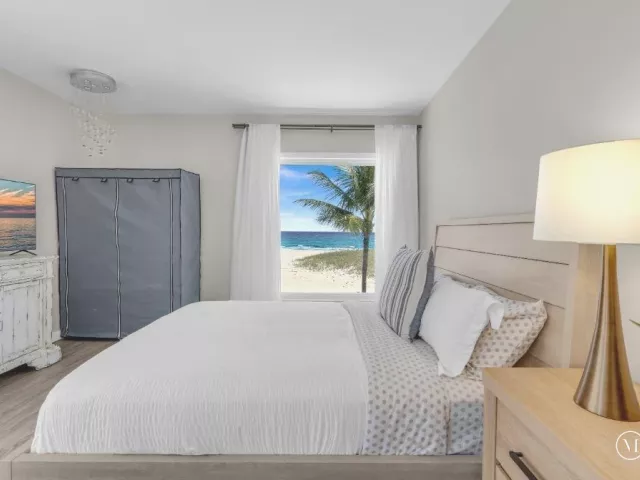 2-bedroom home for rent in Pompano Beach - 600 N OCEAN Boulevard 1A - MondialRealty