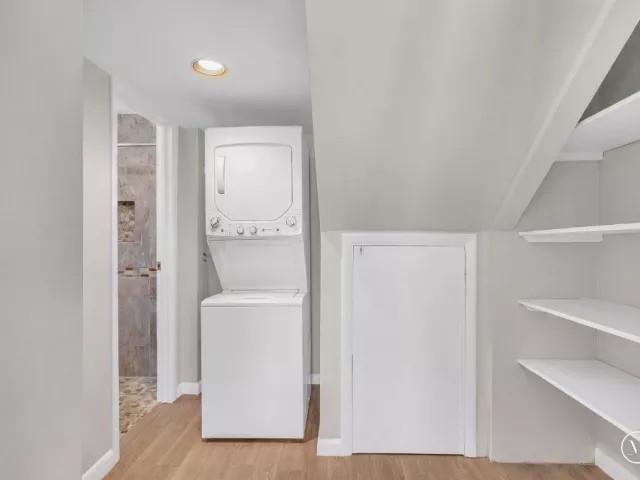 2-bedroom home for rent in Pompano Beach - 600 N OCEAN Boulevard 1A - MondialRealty