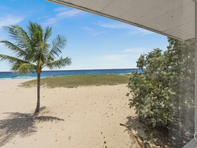 2-bedroom home for rent in Pompano Beach - 600 N OCEAN Boulevard 1A - MondialRealty