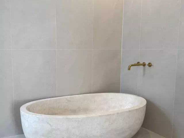 3-bedroom condo for sale in Hallandale Beach - 1865 S Ocean Drive 21c - MondialRealty