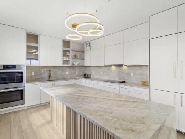 3-bedroom condo for sale in Hallandale Beach - 1865 S Ocean Drive 21c - MondialRealty