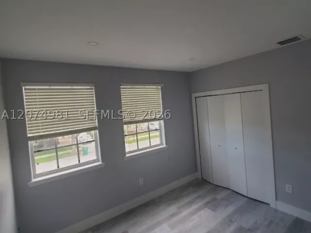 3-bedroom home for rent in Miami - 13995 SW 154th St 1 - MondialRealty