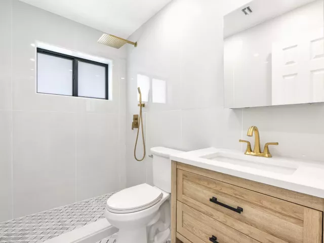 2-bedroom home for sale in Hollywood - 3030 ARTHUR Street - MondialRealty