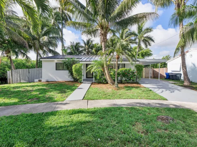 2-bedroom home for sale in Hollywood - 3030 ARTHUR Street - MondialRealty