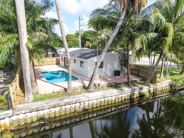 2-bedroom home for sale in Hollywood - 3030 ARTHUR Street - MondialRealty