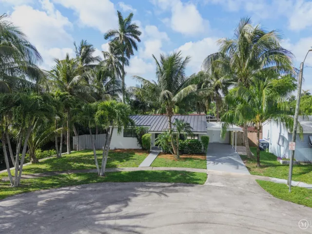 2-bedroom home for sale in Hollywood - 3030 ARTHUR Street - MondialRealty