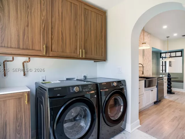 3-bedroom home for rent in Miami - 1424 SW 11th St - MondialRealty