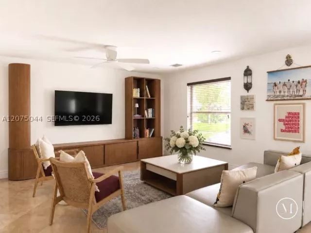 3-bedroom home for rent in Fort Lauderdale - 1720 SW 4th St 1720 - MondialRealty