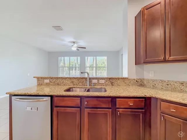 4-bedroom home for rent in West Palm Beach - 57 ATWELL Drive - MondialRealty