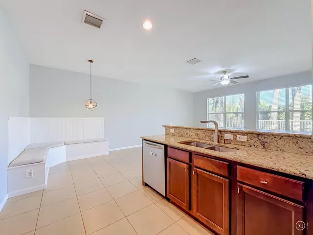 4-bedroom home for rent in West Palm Beach - 57 ATWELL Drive - MondialRealty