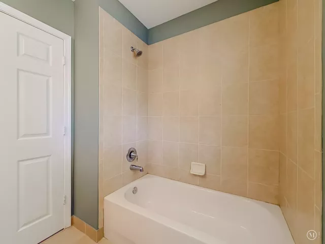 4-bedroom home for rent in West Palm Beach - 57 ATWELL Drive - MondialRealty