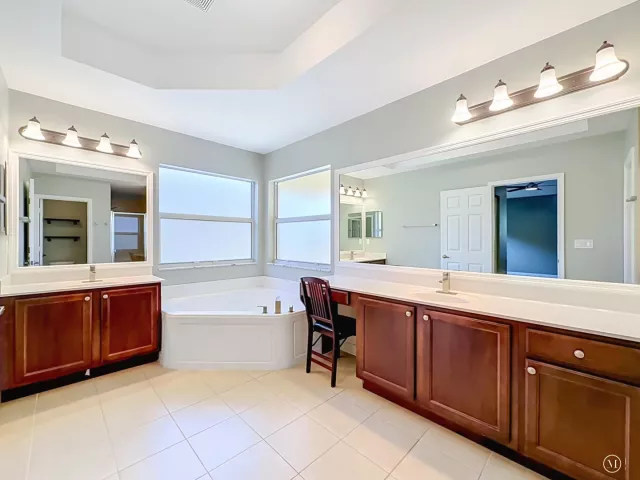 4-bedroom home for rent in West Palm Beach - 57 ATWELL Drive - MondialRealty