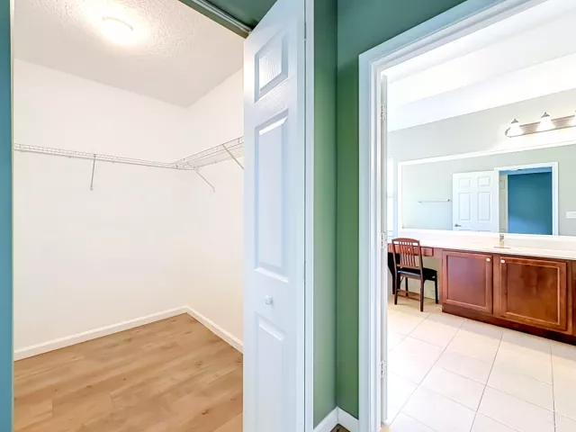 4-bedroom home for rent in West Palm Beach - 57 ATWELL Drive - MondialRealty