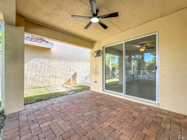 4-bedroom home for rent in West Palm Beach - 57 ATWELL Drive - MondialRealty