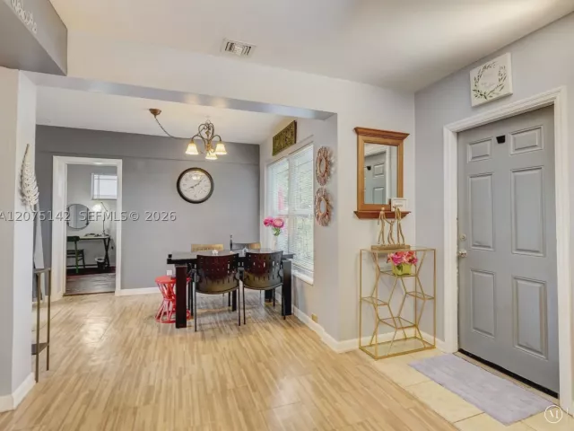 3-bedroom home for rent in Coral Gables - 400 CADIMA AVE 0 - MondialRealty