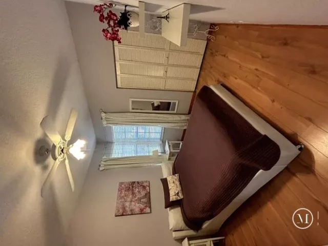 4-bedroom home for sale in Pembroke Pines - 18301 NW 16th Street - MondialRealty