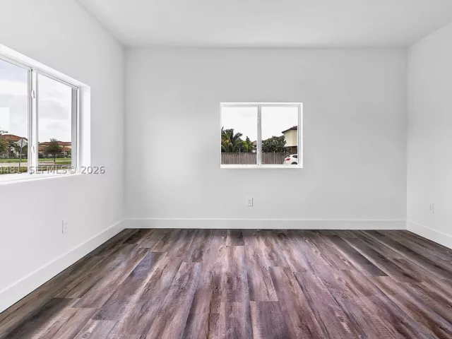 4-bedroom home for rent in Miami - 24062 SW 116th Ct - MondialRealty