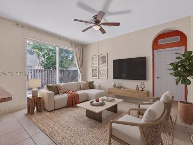 4-bedroom home for sale in Homestead - 13631 SW 256th St - MondialRealty