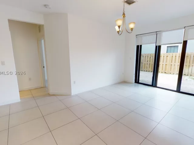 3-bedroom home for rent in Doral - 10428 NW 61st St - MondialRealty