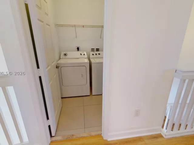 3-bedroom home for rent in Doral - 10428 NW 61st St - MondialRealty