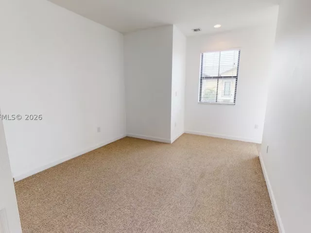 3-bedroom home for rent in Doral - 10428 NW 61st St - MondialRealty