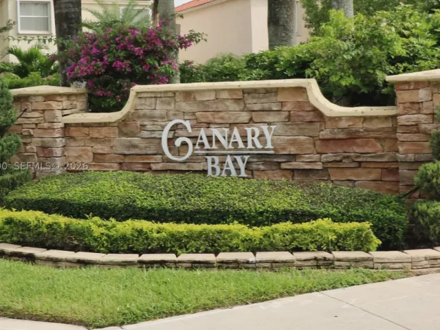 3-bedroom home for rent in Pembroke Pines - 15726 NW 16th Ct 15726 - MondialRealty