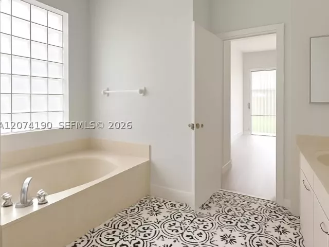 3-bedroom home for rent in Pembroke Pines - 15726 NW 16th Ct 15726 - MondialRealty