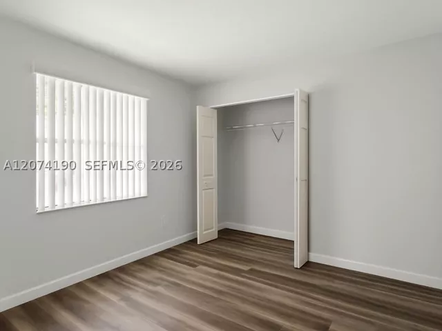 3-bedroom home for rent in Pembroke Pines - 15726 NW 16th Ct 15726 - MondialRealty