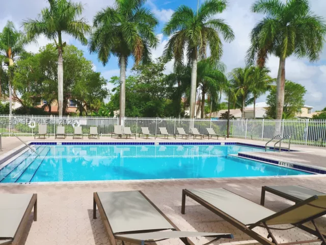 3-bedroom home for rent in Pembroke Pines - 15726 NW 16th Ct 15726 - MondialRealty