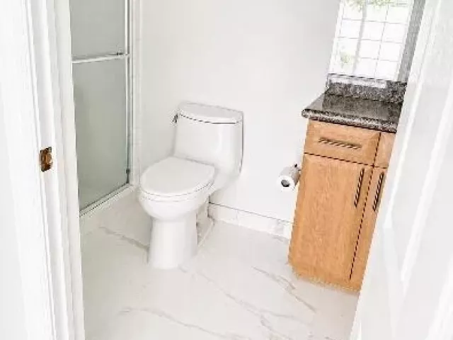 3-bedroom home for rent in Fort Lauderdale - 620 NE 7TH Avenue 620 - MondialRealty