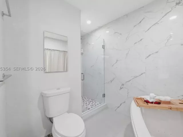 3-bedroom home for rent in Miami - 12715 SW 96th Ter 12715 - MondialRealty