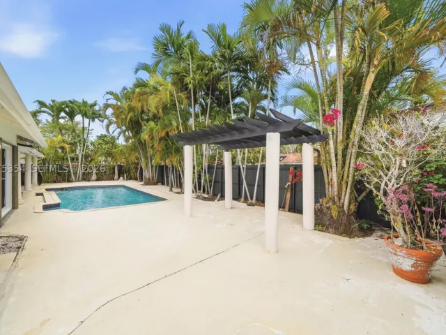 3-bedroom home for rent in Miami - 12715 SW 96th Ter 12715 - MondialRealty